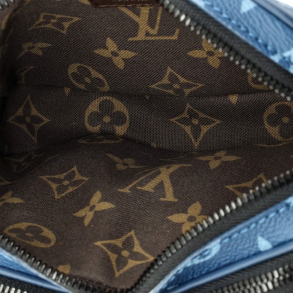 LV M82801 Nano Alpha Wearable Wallet - Picture 5 of 5